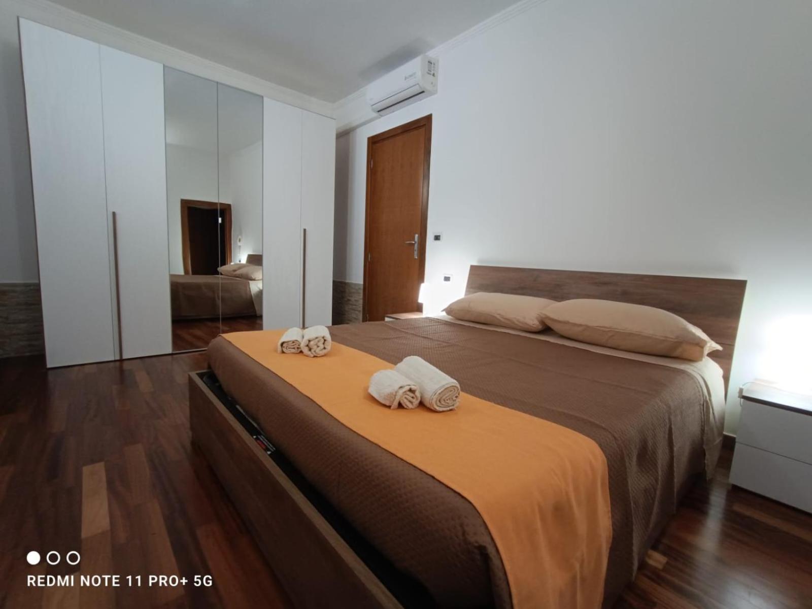 Ferienwohnung Principe Michelangelo Bari Exterior foto